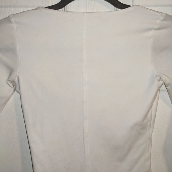 SOLD Everlane White Bodysuit XXS Long Sleeve Supima Cotton V-Neck Stretchy - Picture 4 of 4